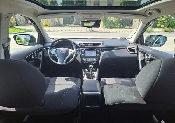 Nissan Qashqai cena 64800 przebieg: 113000, rok produkcji 2015 z Częstochowa małe 46